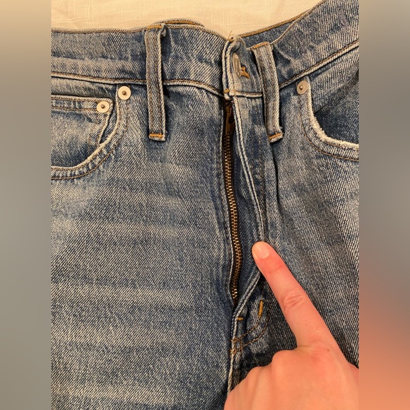 Madewell High Rise Slim Boy Jean in Neal Wash Tencel Denim Edition Size 27 - Picture 9 of 16